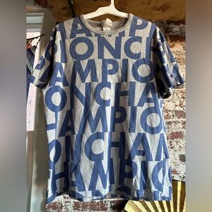 Size L Men’s Champion All Over Print T Shirt